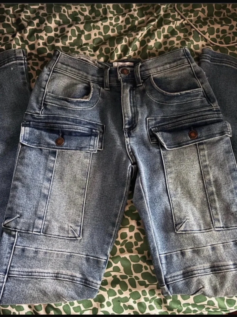 Bootcut Cargo Denim Jeans - Washed Blue